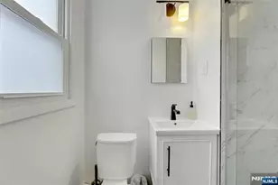 379 Wildrose Ave, Bergenfield, NJ 07621 - Photo 25