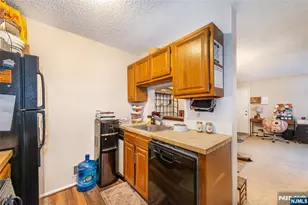 1206 Sycamore Ln, Mahwah, NJ 07430 - Photo 5