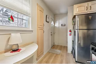 45 Marlboro Road, Clifton, NJ 07012 - Photo 15