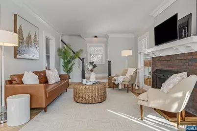 5 Inness Place, Glen Ridge, NJ 07028 - Photo 5