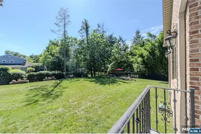 186 Hickory Lane, Closter, NJ 07624 - Photo 45