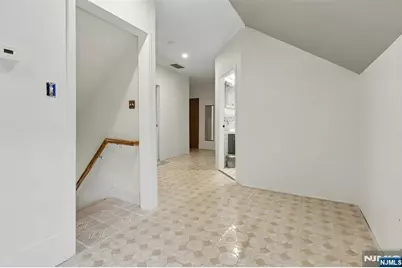 165 College Place, South Orange, NJ 07079 - Photo 15