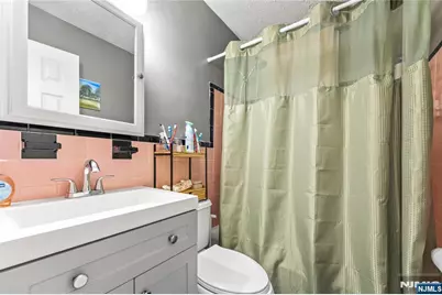 102 Barnsdale Road, Clifton, NJ 07013 - Photo 11