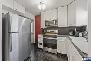 102 Barnsdale Rd, Clifton, NJ 07013 - Photo 5