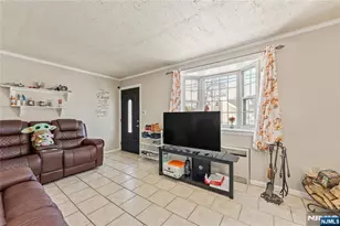 102 Barnsdale Rd, Clifton, NJ 07013 - Photo 3