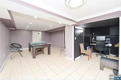 648 Spring Valley Road, Maywood, NJ 07607 - Photo 27