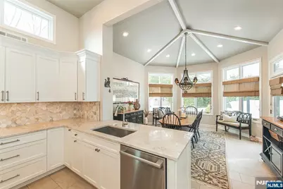 3 Harding Avenue, North Caldwell, NJ 07006 - Photo 5