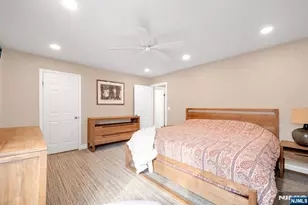 19 Crescent Hollow Ct, Ramsey, NJ 07446 - Photo 39