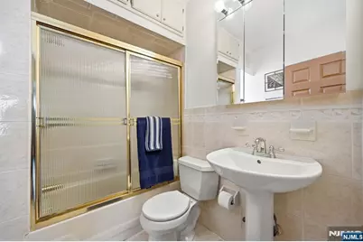 95 Parkway, Bloomfield, NJ 07003 - Photo 35