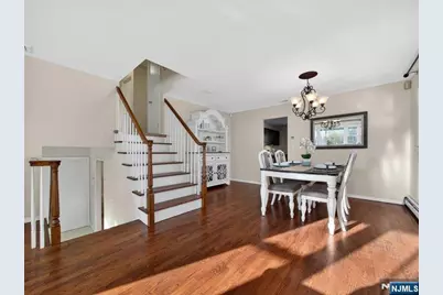 33 Sherwood Drive, Ramsey, NJ 07446 - Photo 9