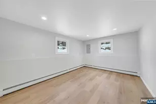 120 Star Lake Rd, Bloomingdale, NJ 07403 - Photo 25