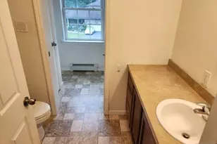 128 Big Piece Rd, Fairfield, NJ 07004 - Photo 9