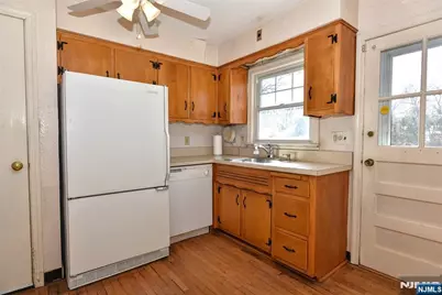 96 Grove Street, Waldwick, NJ 07463 - Photo 11