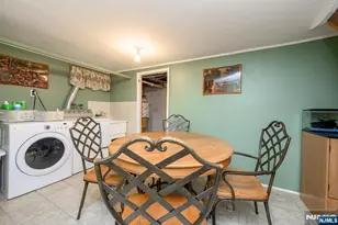 58 Osborne St, Bloomfield, NJ 07003 - Photo 23