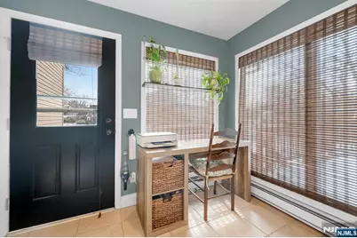 490 Albert Place, New Milford, NJ 07646 - Photo 19