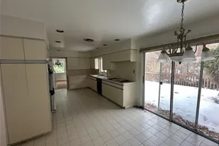 633 Wilmerding Ave, Teaneck Township, NJ 07666 - Photo 5