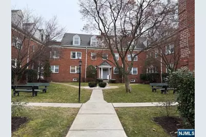 735 Elm Avenue 5F #5F, Teaneck Township, NJ 07666 - Photo 1