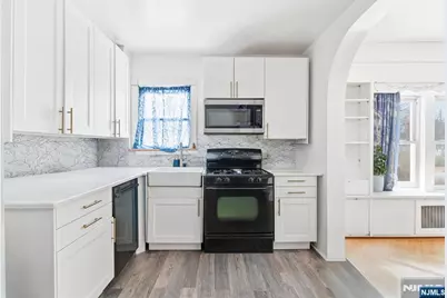 115 Spruce Street, Bloomfield, NJ 07003 - Photo 5