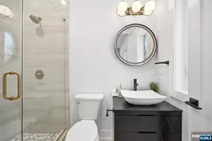 11 Hawthorne Dr, Livingston, NJ 07039 - Photo 21