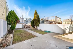 1022 E 22nd, Paterson, NJ 07513 - Photo 19