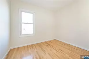 1022 E 22nd, Paterson, NJ 07513 - Photo 17