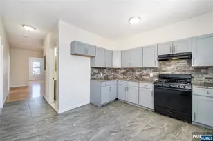 1022 E 22nd, Paterson, NJ 07513 - Photo 15