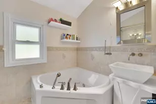 180 Highfield Ln, Nutley, NJ 07110 - Photo 21