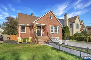 180 Highfield Ln, Nutley, NJ 07110 - Photo 3