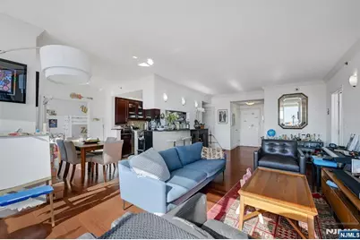 100 Old Palisade Road 2108 #2108, Fort Lee, NJ 07024 - Photo 3