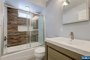 15-47 Elmary Pl, Fair Lawn, NJ 07410 - Photo 17