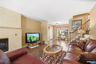 17 Pascack Rd, Park Ridge, NJ 07656 - Photo 5