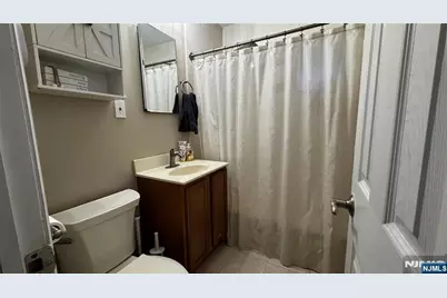 210 Washington Drive, Ramsey, NJ 07446 - Photo 9