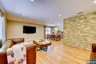 204 Gilbert Ave, Elmwood Park, NJ 07407 - Photo 7