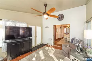 12 Ward Pl, Caldwell, NJ 07006 - Photo 7