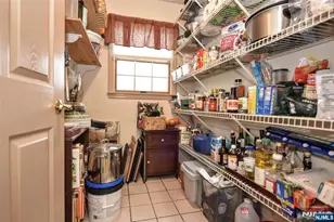 84 W Midland Ave, Paramus, NJ 07652 - Photo 15