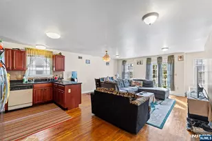 116 Oak St, Jersey City, NJ 07304 - Photo 15