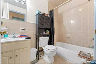 116 Oak St, Jersey City, NJ 07304 - Photo 29