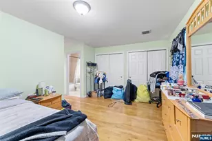 116 Oak St, Jersey City, NJ 07304 - Photo 25