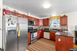 116 Oak St, Jersey City, NJ 07304 - Photo 13