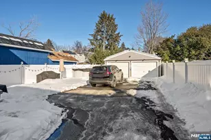 115 River Rd, Bogota, NJ 07603 - Photo 29