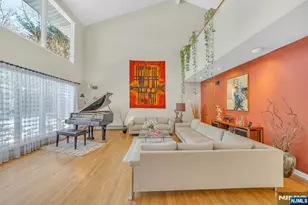 566 Faletti Way, River Vale Township, NJ 07675 - Photo 7