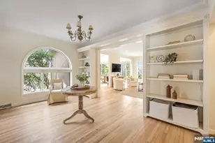 22 Knollwood Dr, Ho Ho Kus, NJ 07423 - Photo 3