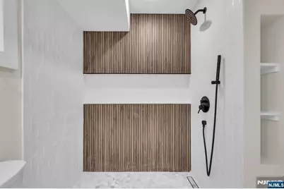 183 Winifred Drive, Totowa, NJ 07512 - Photo 15