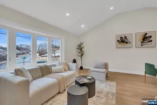 183 Winifred Dr, Totowa, NJ 07512 - Photo 21