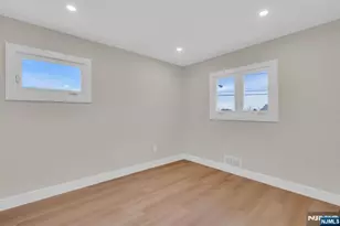 183 Winifred Dr, Totowa, NJ 07512 - Photo 39