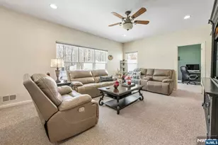 11 Winding Ridge Rd, Jefferson Township, NJ 07849 - Photo 17