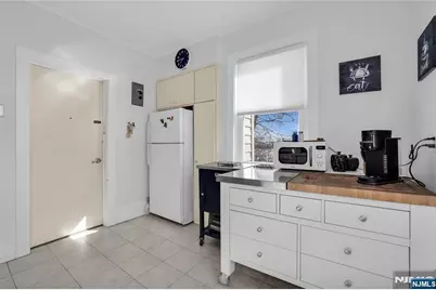 608 Washington Avenue, Belleville, NJ 07109 - Photo 31