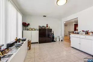 364 Broad St, Carlstadt, NJ 07072 - Photo 7