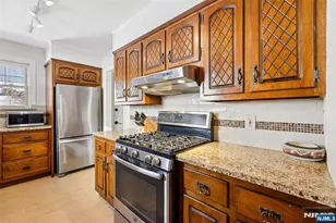 53 Forest Hill Rd, West Orange Township, NJ 07052 - Photo 15