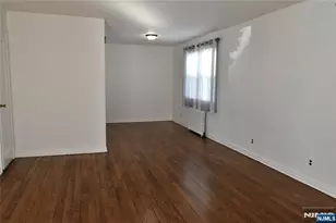 41 Elmwood Terrace 41, Elmwood Park, NJ 07407 - Photo 7